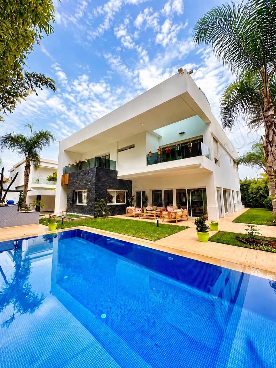 Villa de prestige à vendre – Souissi, Rabat