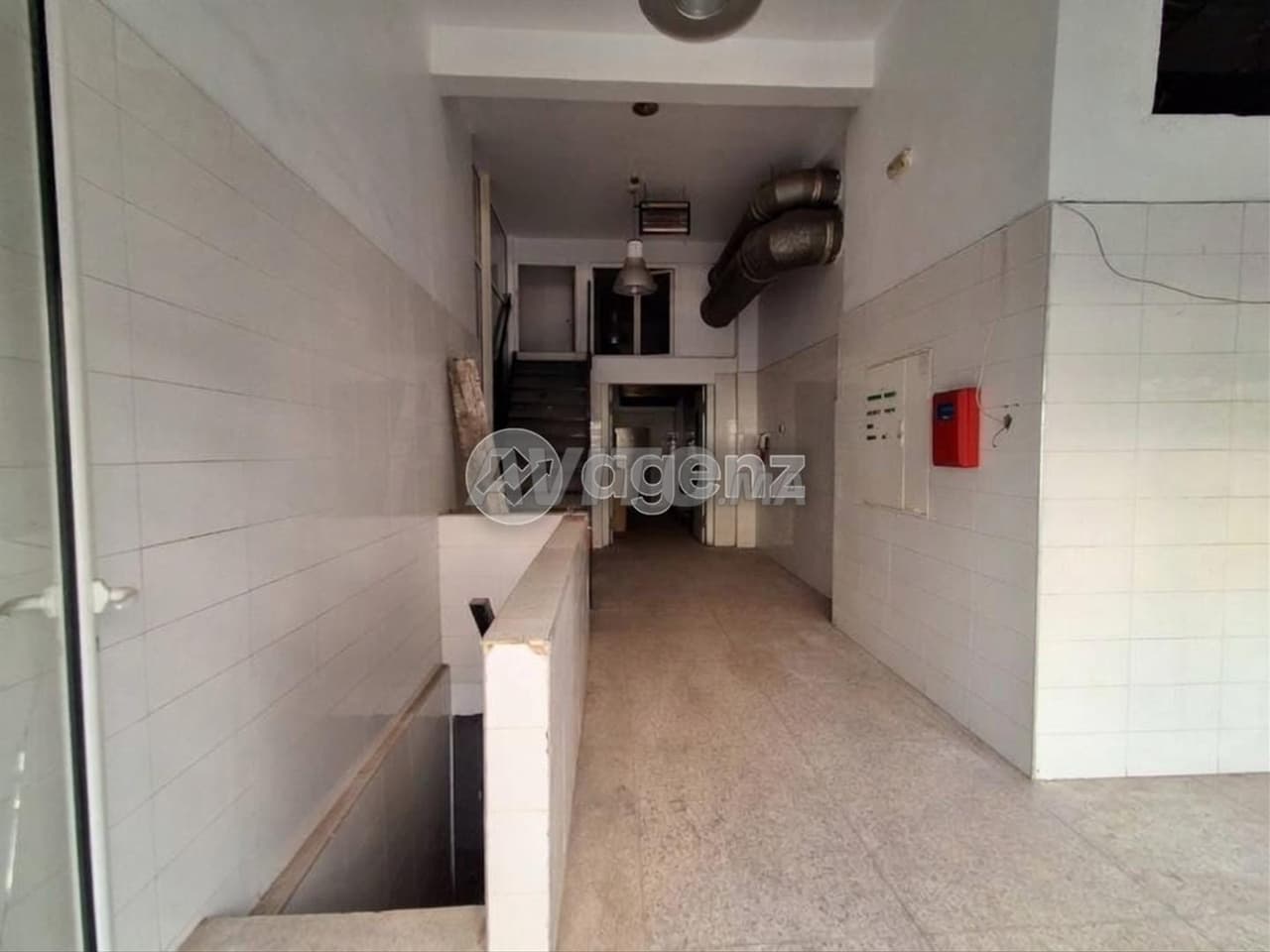 CMN-AN-2019 - Local comercial en venta en Bourgogne