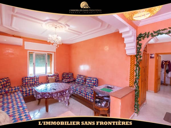 Appartement à vendre à Tamansourt, Tamansourt — Jardin collectif — 68 m²