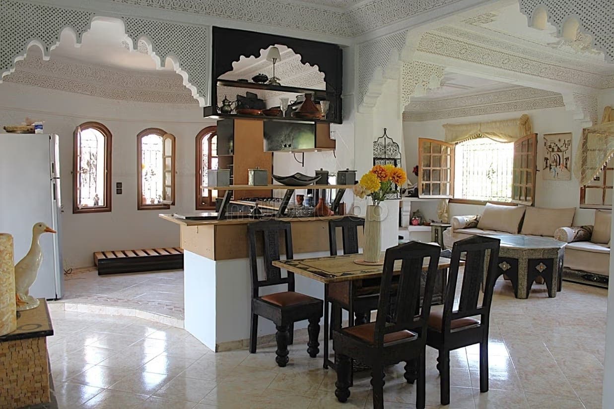 طابق فيلا للإيجار بحي الرياض سلام