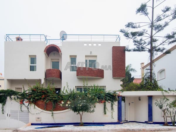 Villa 560 m² | Plage des Sablettes à 5 min