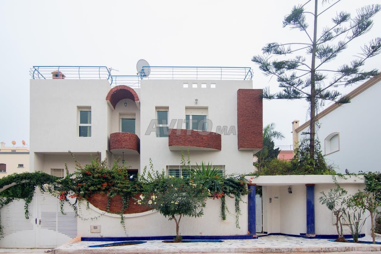 Villa 560 m² | Plage des Sablettes à 5 min