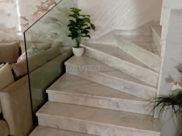 Appartement in het souterrain van een villa te huur per maand