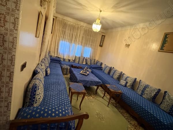 Somptueuse villa à vendre à Riyad. 4 chambres agréables. Parking