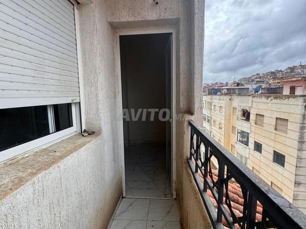 Maison 130 m2 4 étages route 20 3 façades