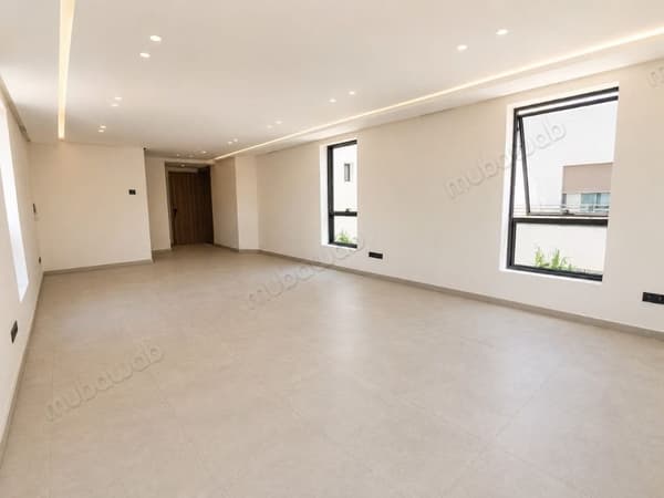 Bureaux à louer à Oasis. Surface de 48 m²