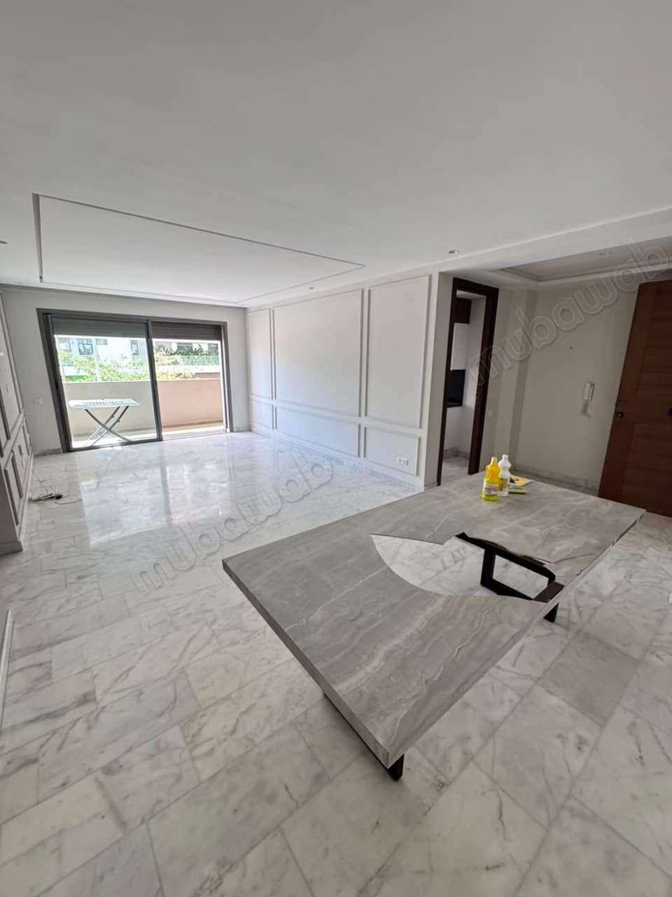 Très bel appartement vide 3 chambres à Casablanca Finance City
