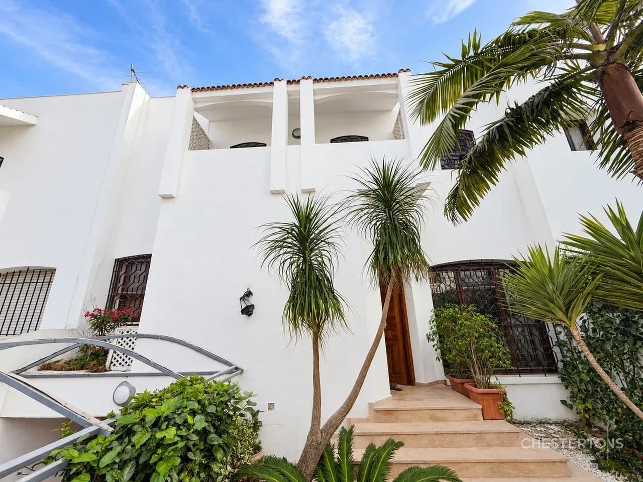 Characterful townhouse to renovate, Ain Diab