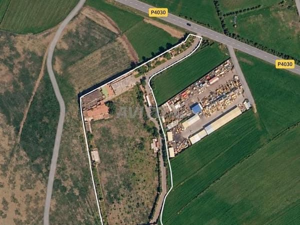 Grand terrain titré avec accès direct – Skhirate