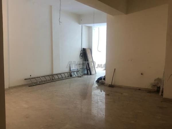 Magasin à louer près de la mosquée Hassan 2