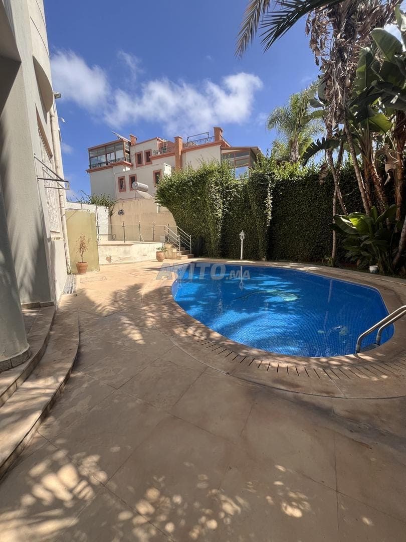 Magnificent villa to rent, for residence or offices