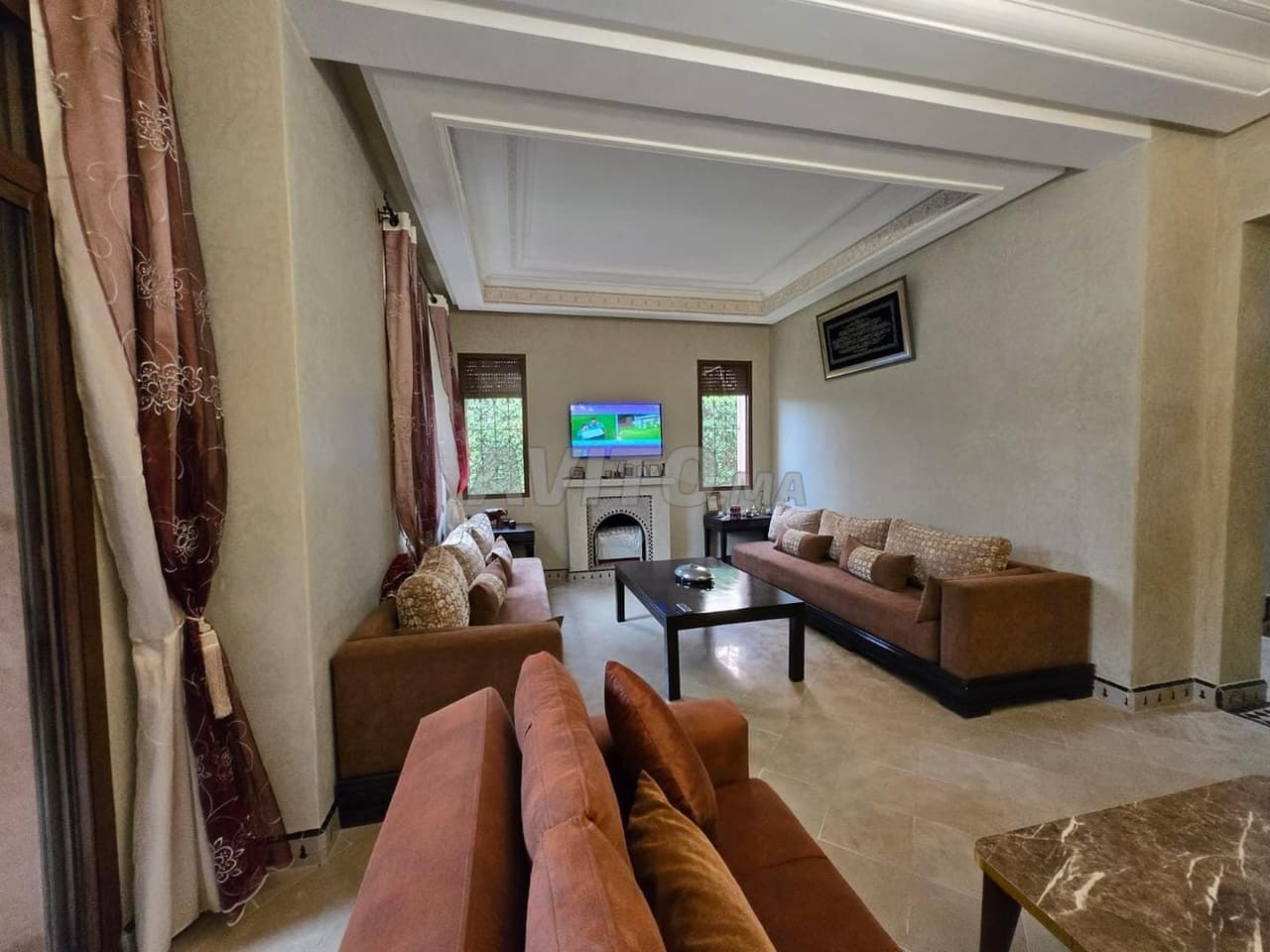 Villa 236 m² in vendita con 3 camere Basatin targa