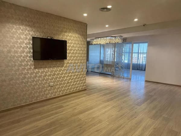 Bureau 91 m², Route d'El Jadida