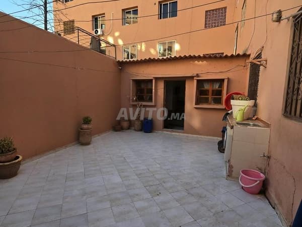 Jolie grand appartement à vendre à Rouidate