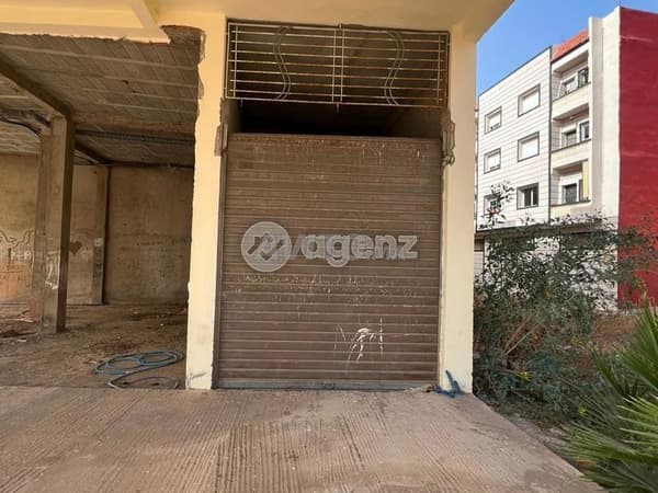 BEN-BE-1090 - Commercial space for rent in Benslimane
