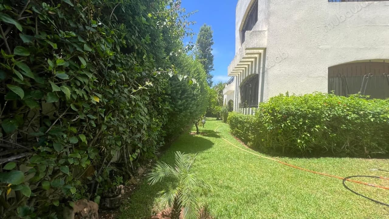 Villa office use 700m Hay Riad