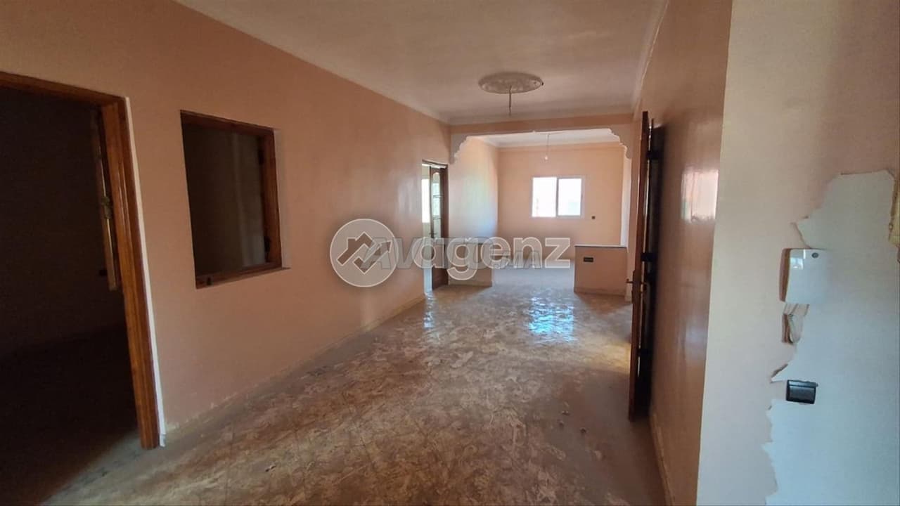 RAK-GU-1432 - Maison à vendre à Hay Al Massar