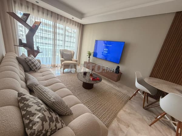 Studio premium meublé jamais habité
