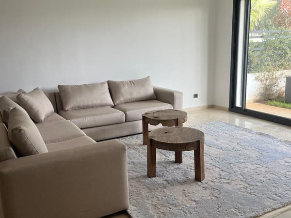 Appartement 210 m² à louer à Casablanca Ain Diab Extension 2
