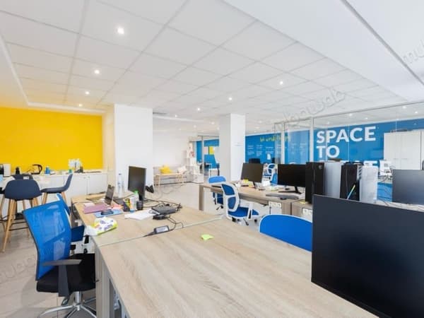 Bureau Spacieux Bourgogne