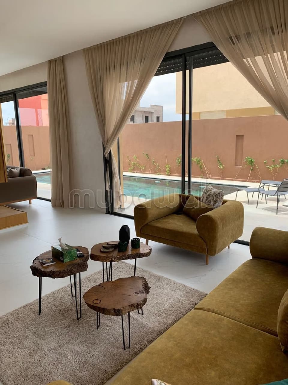 Location villa de luxe à Route de Tahanaout. 5 grandes pièces. Bien meublé