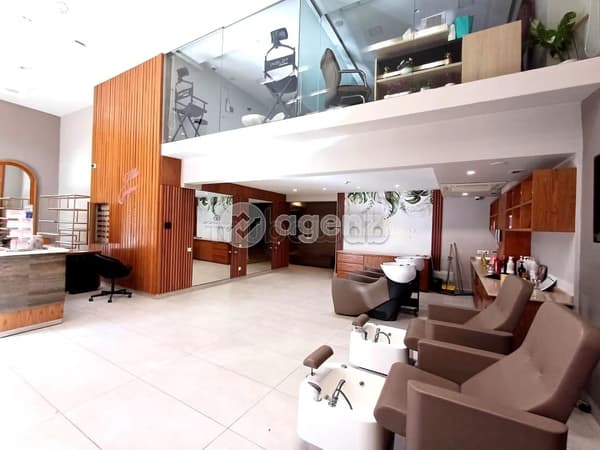 Commerce à louer 369 m² Les Hôpitaux Casablanca