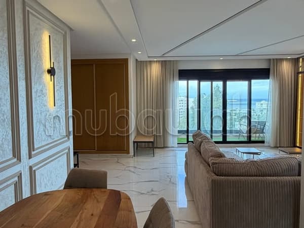 Wunderschöne Wohnung mit atemberaubendem Meerblick