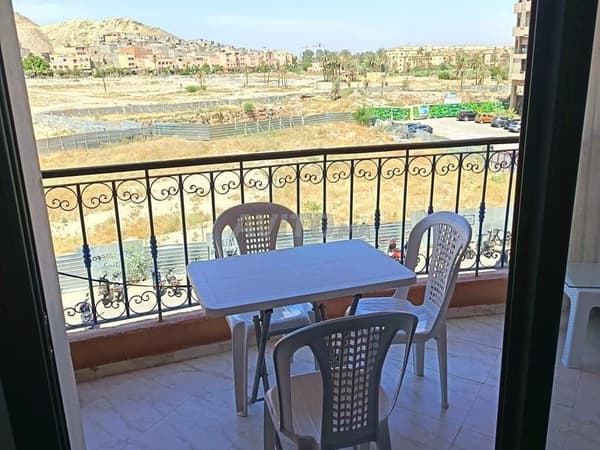 Joli Appartement Meublé piscine parking