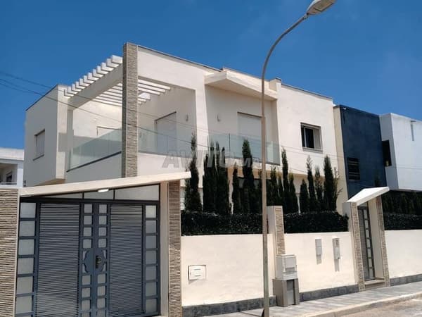 Apartment for rent 250 m² in Agadir