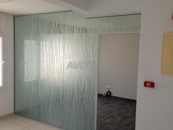 New open-plan office with lift and garage 65m2