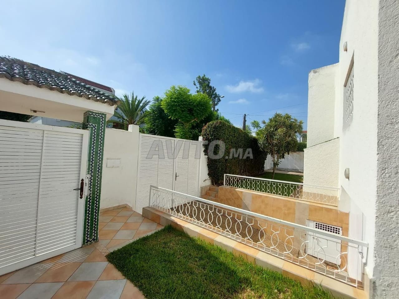 Vente d’une villa de 606 m² - Bir Rami Est