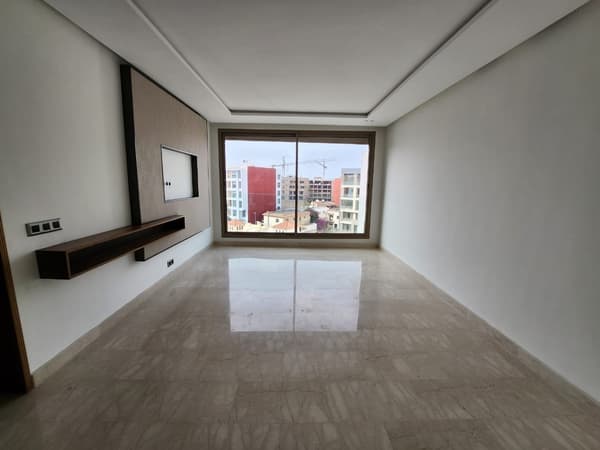 MAGNIFIQUE APPT VIDE EN LOCATION -LES PRINCESSES-