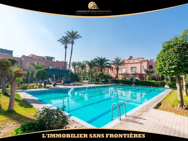Villa vide à louer à Targa, Marrakech – Piscine collective – 240 m² habitables