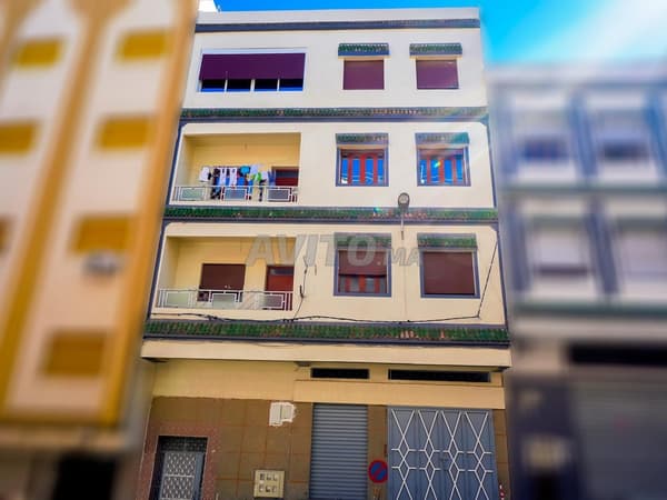 Local de Stockage de 110m² en location