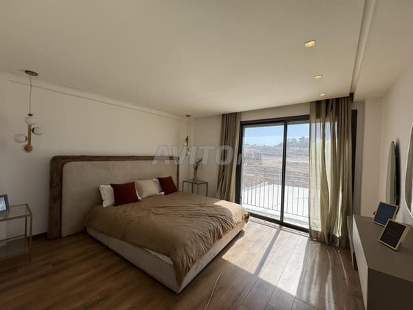 Appartement à Vendre 3 chambres Jnan Californie