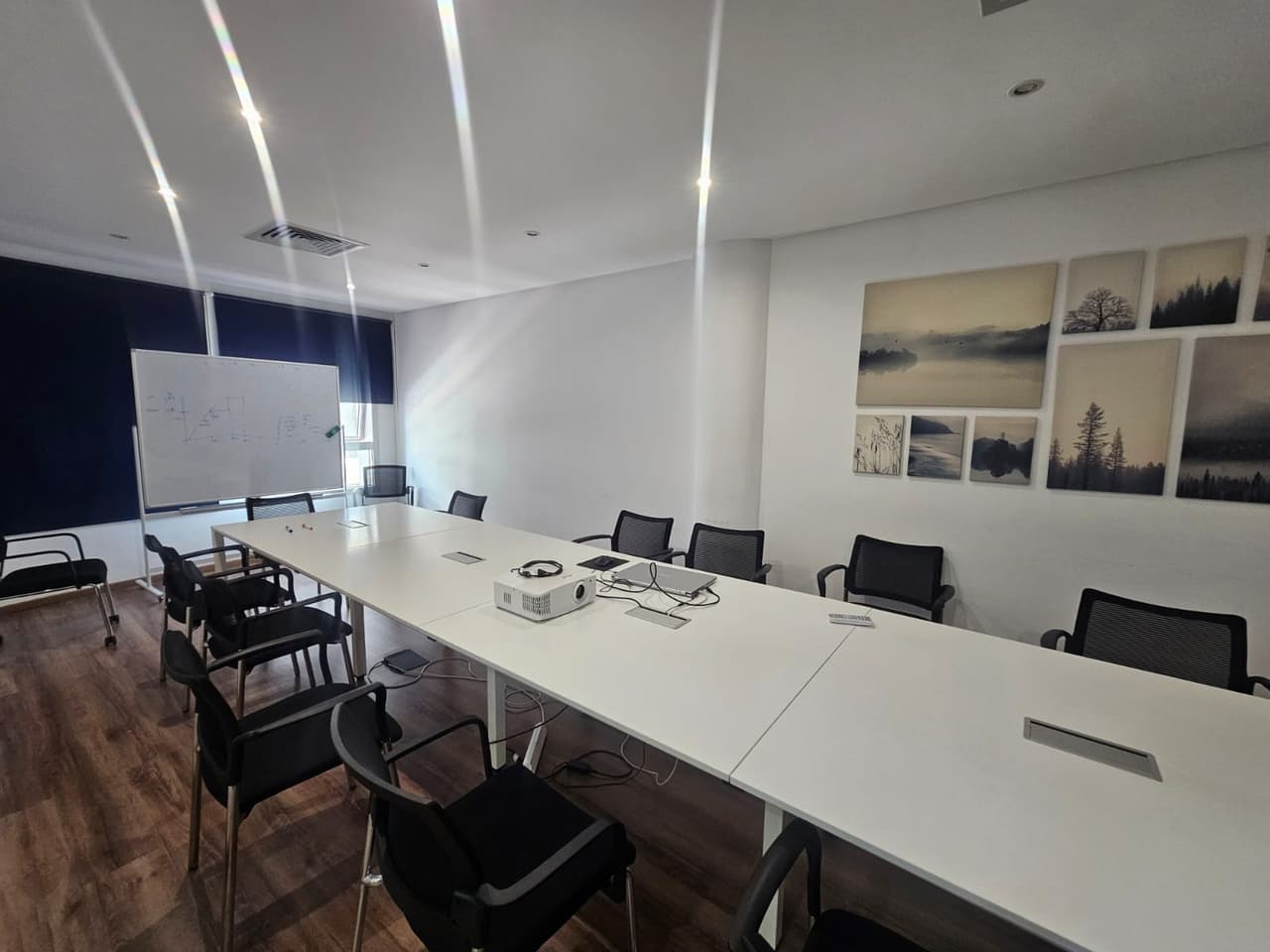 Kantoorverdieping van 307 m² te huur Sidi Maârouf