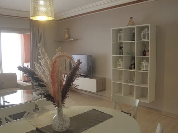 Bel appartement de standing de deux chambres