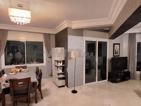 Appartamento arredato in affitto di 178 m² in Av. Annakhil, Riad