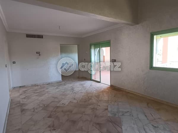 RAK-AN-1078 - Appartement à vendre à Ennakhil (Marrakech)