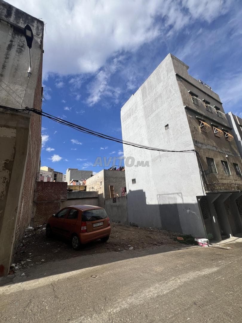 أرض للبيع في الجرّاري بمساحة 100 متر مربع