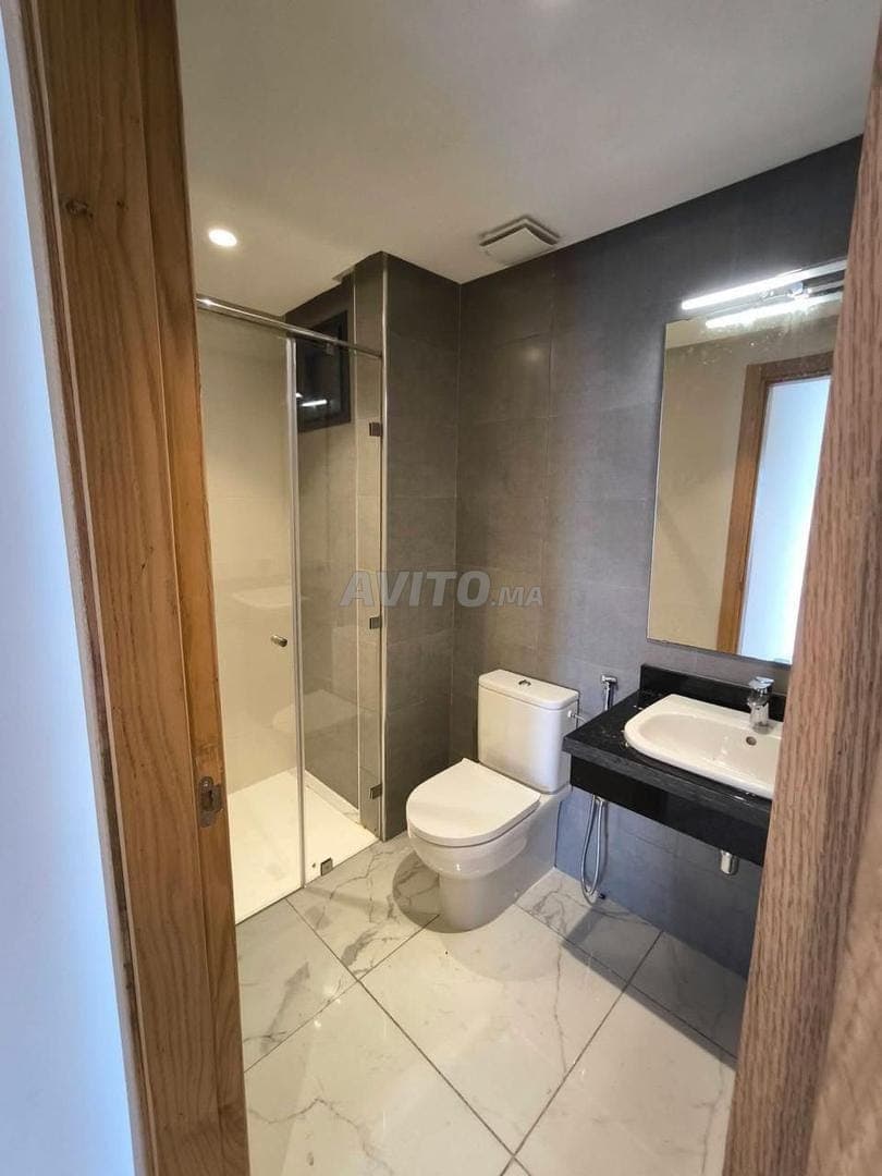 Jolie appartement à louer vide océan
