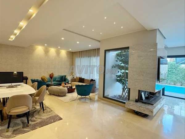 166165-بيع فيلا بالدار البيضاء Ain Diab Extension