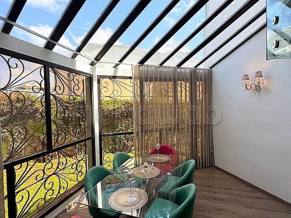 Villa 5Ch moderne meublée à louer – Hay Riad, Rabat
