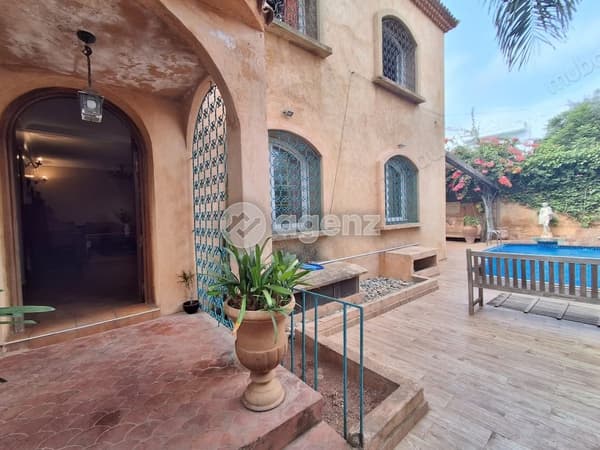 Villa à vendre 362 m², 7 chambres Route d'Azzemmour Dar Bouazza