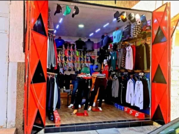 Commercieel pand te koop met verhuur in Rabat