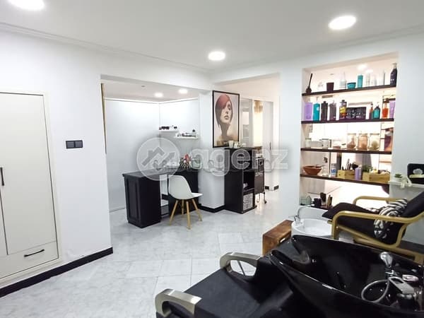 Commerce à vendre 80 m² Administratif Tanger