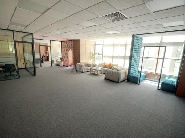 Very good office for rent in Sidi Maarof