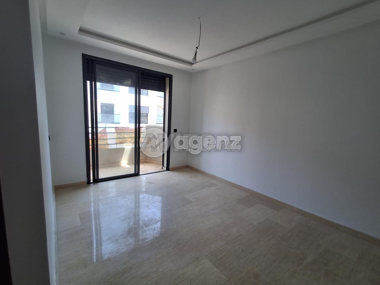 DAR-DA-1142 - Appartement à vendre à Dar Bouazza