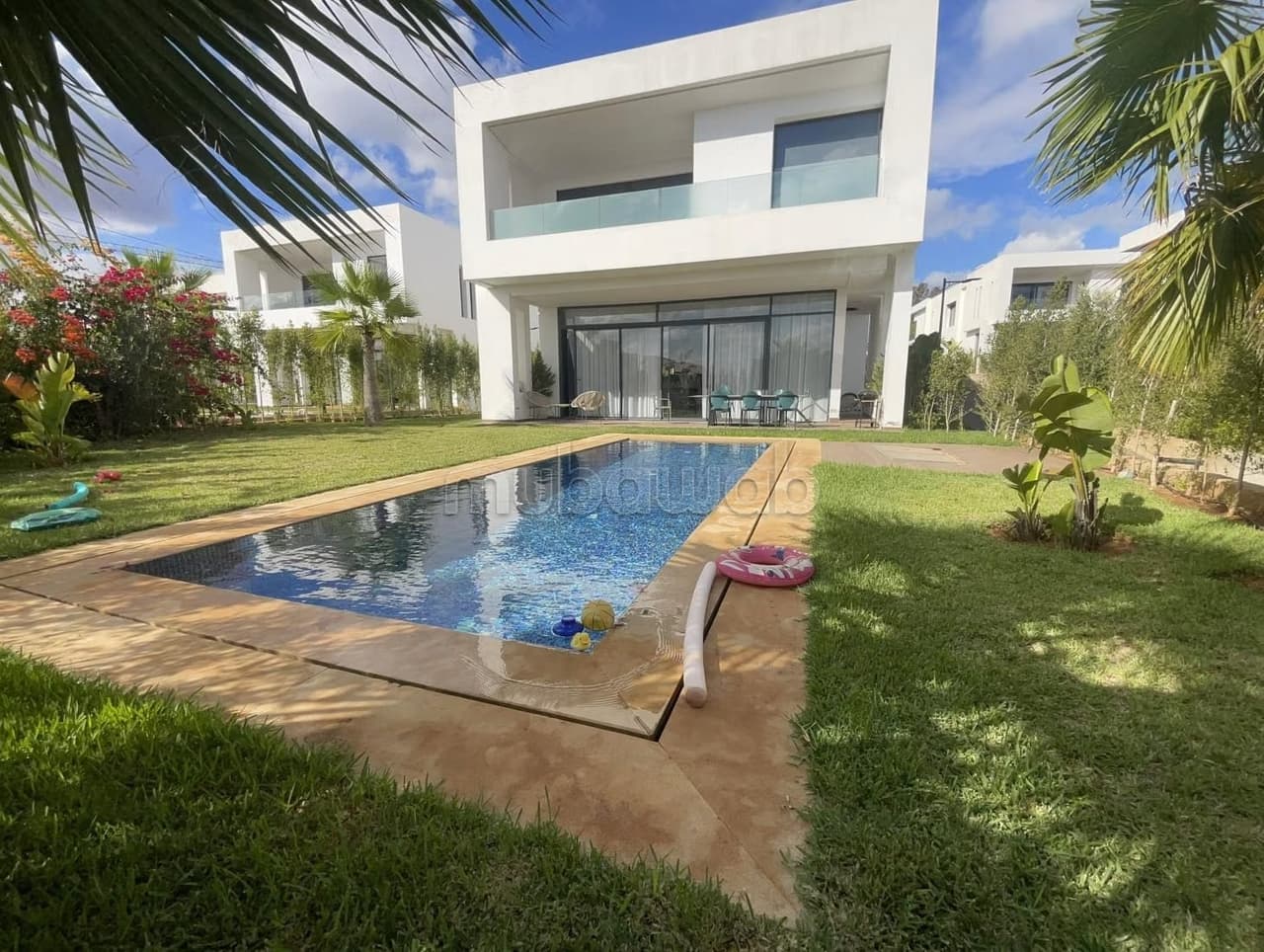Luxury villa for rent in Bassatine el manzeh