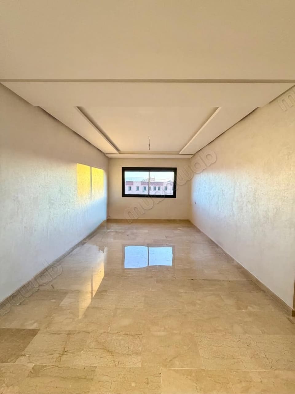 Nice empty apartment for rent on Route de Safi. 80 m²